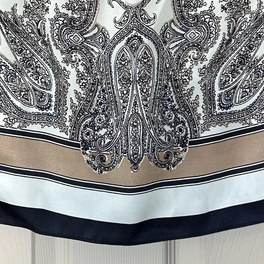 Talbots Silky Black White Tan Paisley Boho Floral Print Blouse Top Size 2P - Picture 4 of 8